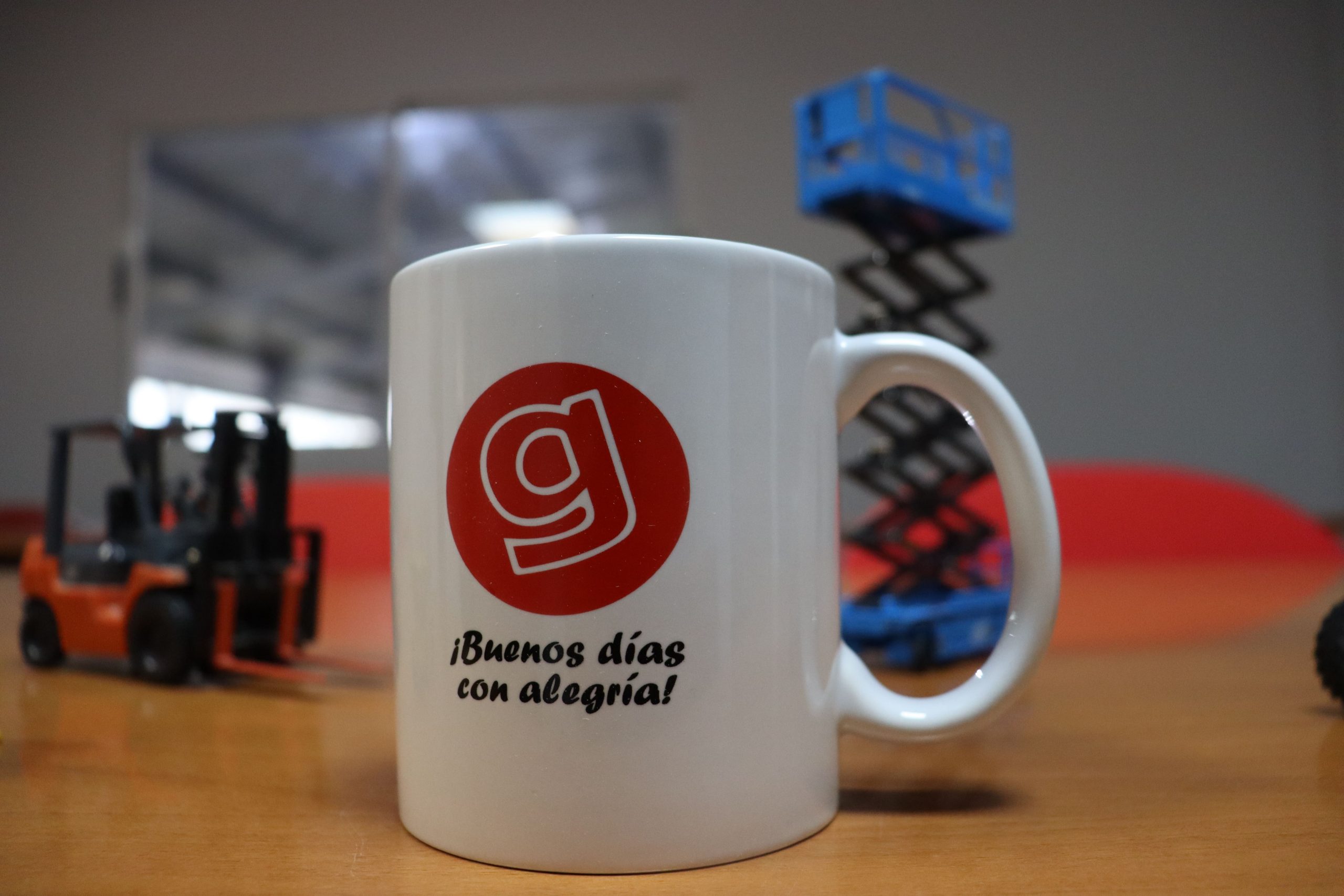gerpasa-alquiler-plataformas-elevadoras-valencia-alicante-noticias-carretillas-en-gerpasa-elevadoras-carretillero-formarte-taza-blanca-1